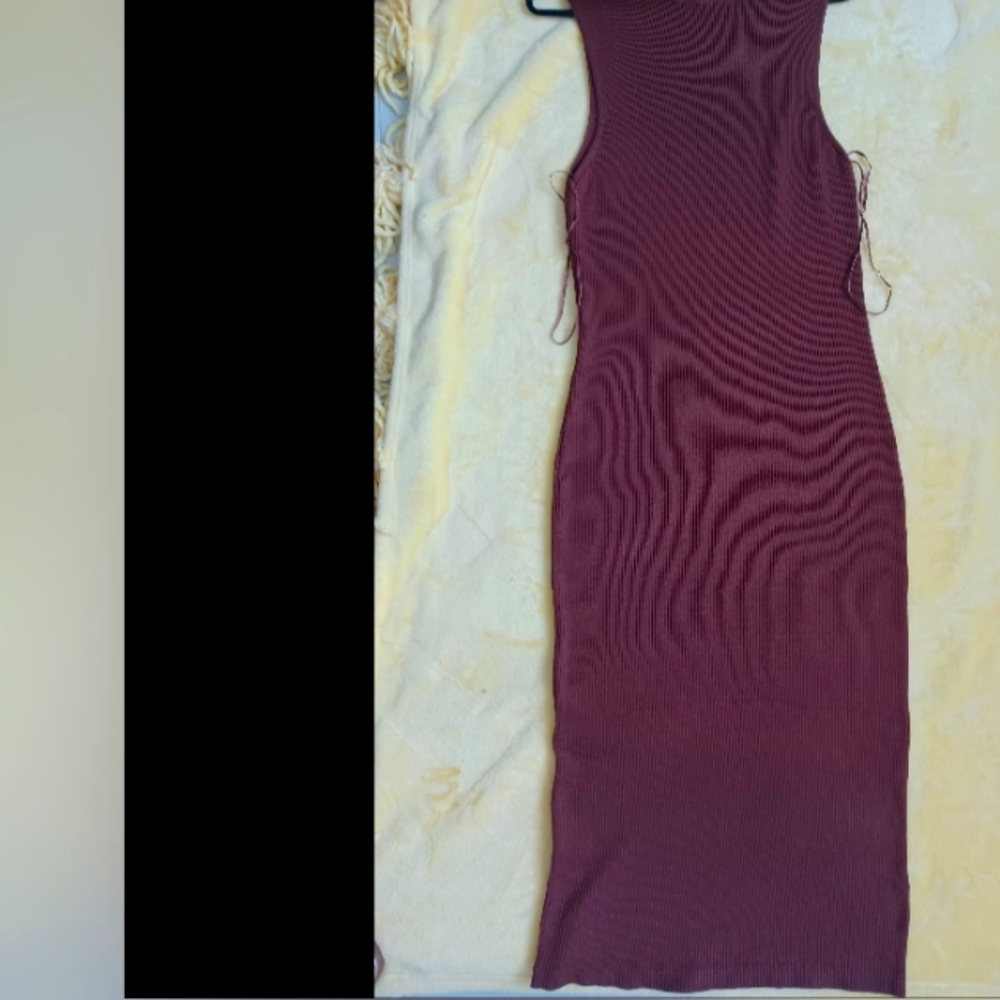 Elegant Brown Sleeveless Dress